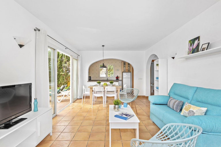Others 5, Marta 3 bedroom villa, Cala Blanca, Baleares