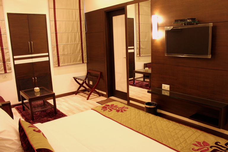 Bedroom 13