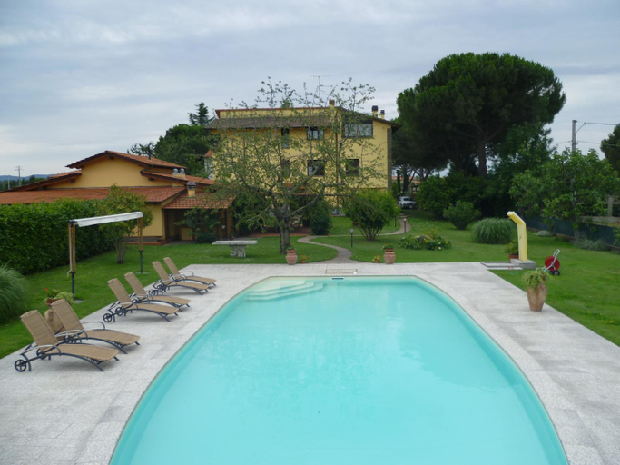Others 5, Villa Casa Gemelli, Arezzo