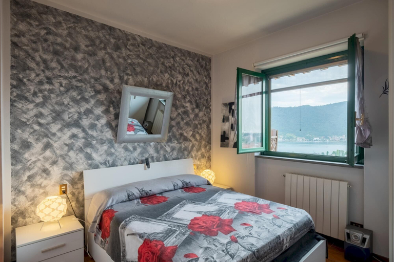 Others 4, Casa Cristy in Sarnico, Bergamo