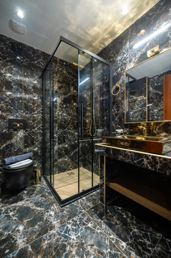 Bathroom 2, Horizon Gold By Blue Marine, Crete