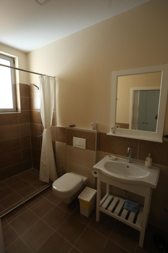 Bedroom 2, Apartment Plaisir, Pogradecit