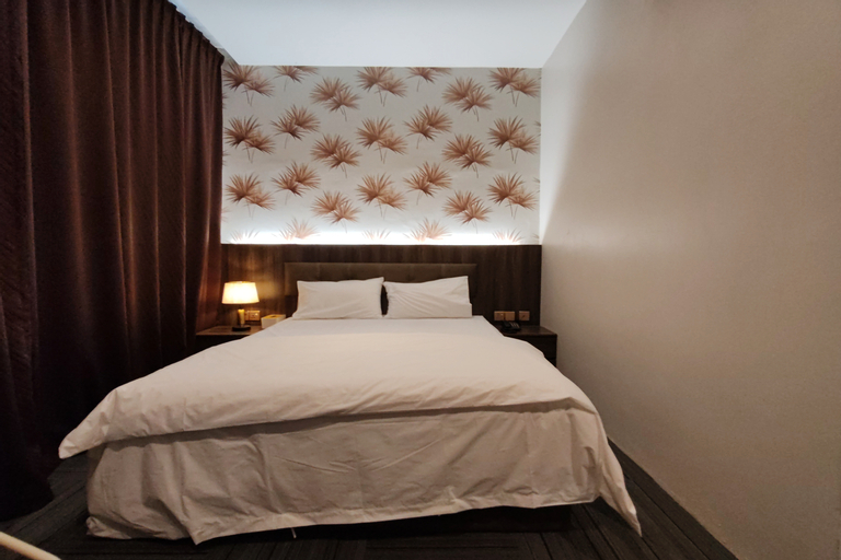Bedroom 14