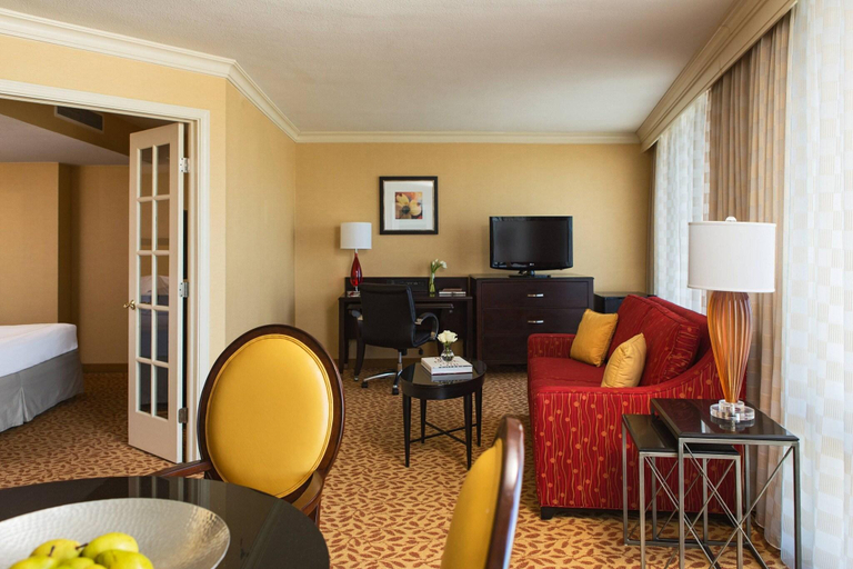 Bedroom 3, Chicago Marriott Oak Brook, Dupage