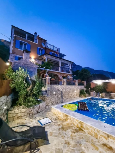 Sport & Beauty 4, Luxe House, Dugi Rat