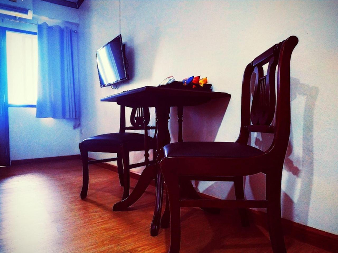 Others 5, Beerapan Hotel, Thon Buri
