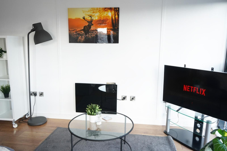 Others 5, Inviting 2-bed Apartment in Sheffield, Sheffield