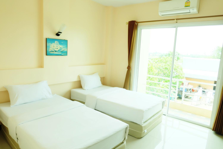 Bedroom 8