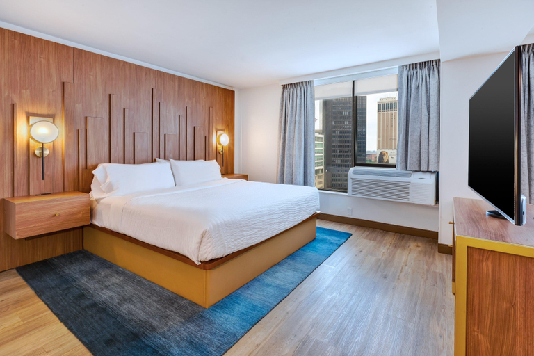 Bedroom 28