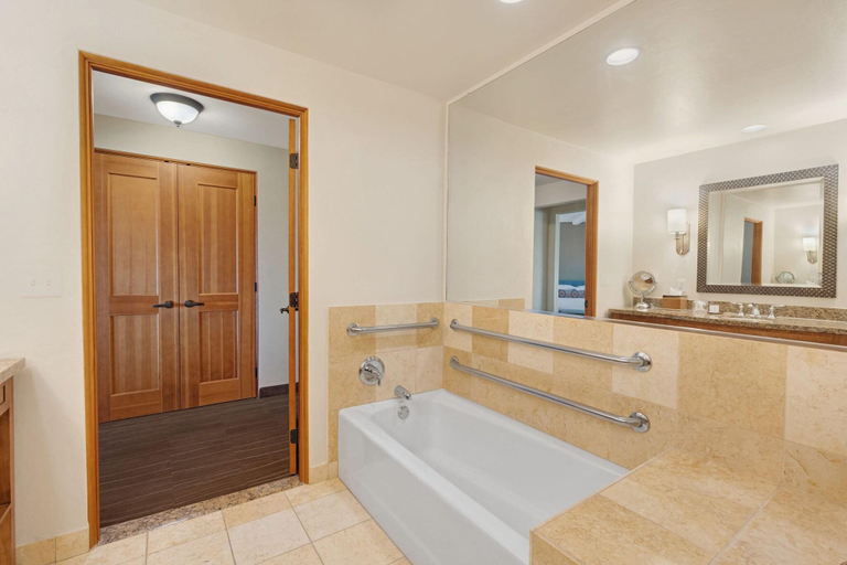 Bathroom 5, JW Marriott Tucson Starr Pass Resort & Spa, Pima