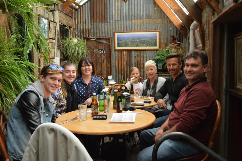 Food & Drinks 4, Prince Of Wales Hotel Gulgong, Mid-Western Regional - Pt A