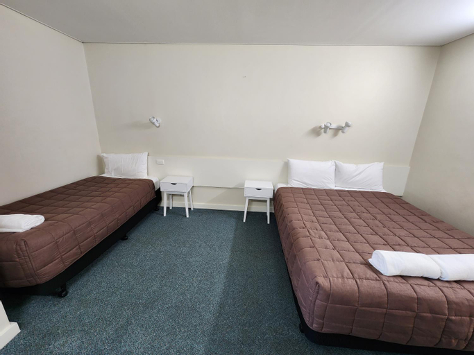 Bedroom 23