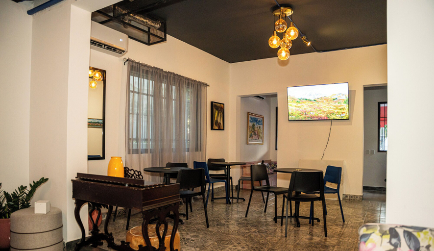Food & Drinks 4, Hotelito Bonito Eli & Edw, Distrito Nacional