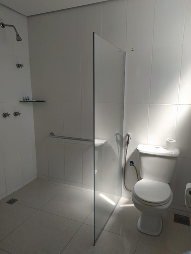 Bathroom 5, Front Hotel Expominas, Belo Horizonte