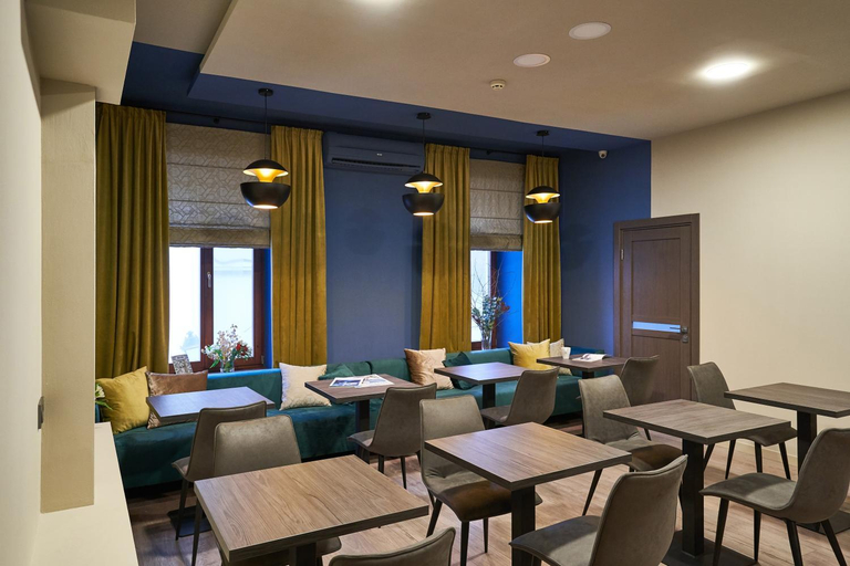Food & Drinks 5, Deribas Hotel, Odes'ka