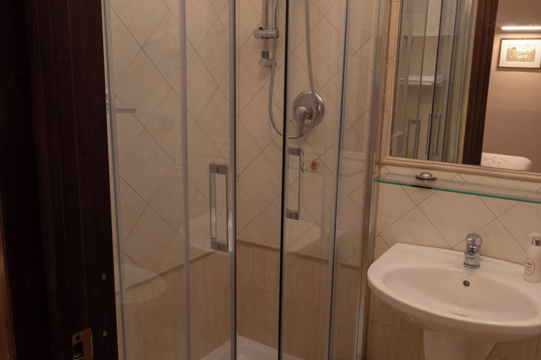 Bathroom 4, Hotel Santa Maura, Rome