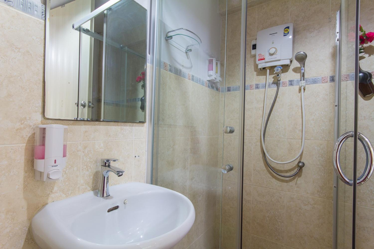 Bathroom 4, Maria Room for Rent, Hua Hin