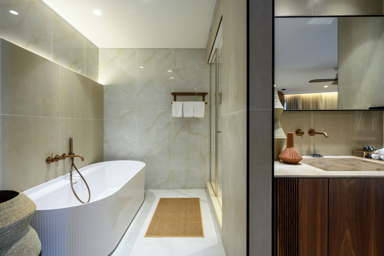 Bathroom 5, Leonardo Plaza Hotel Tiberias