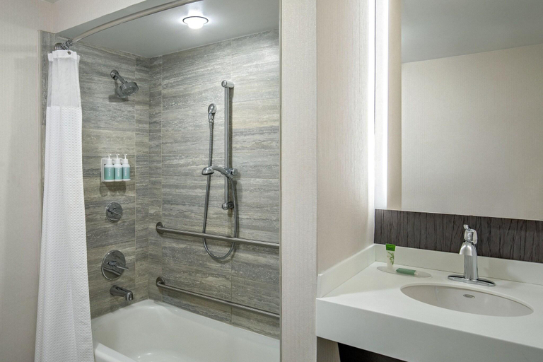 Bathroom 4, Courtyard by Marriott Boston Downtown, Boston