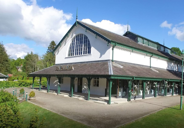 Exterior & Views 2, The Retreat Hotel, Highland