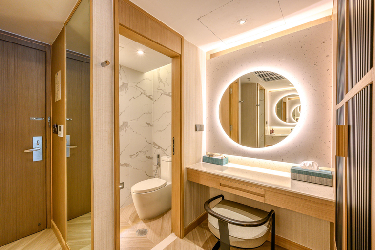 Bathroom 20