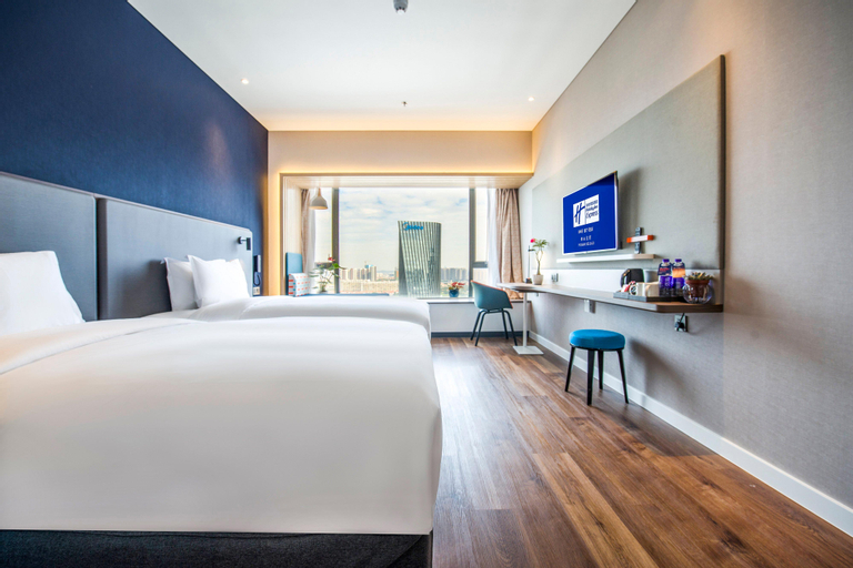 Bedroom 22