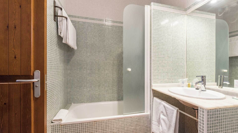 Bathroom 3, Calachica Las Negras, Almería