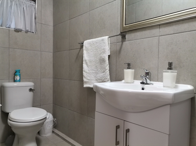 Bathroom 5, Citrus Lane Guesthouse, City of Johannesburg
