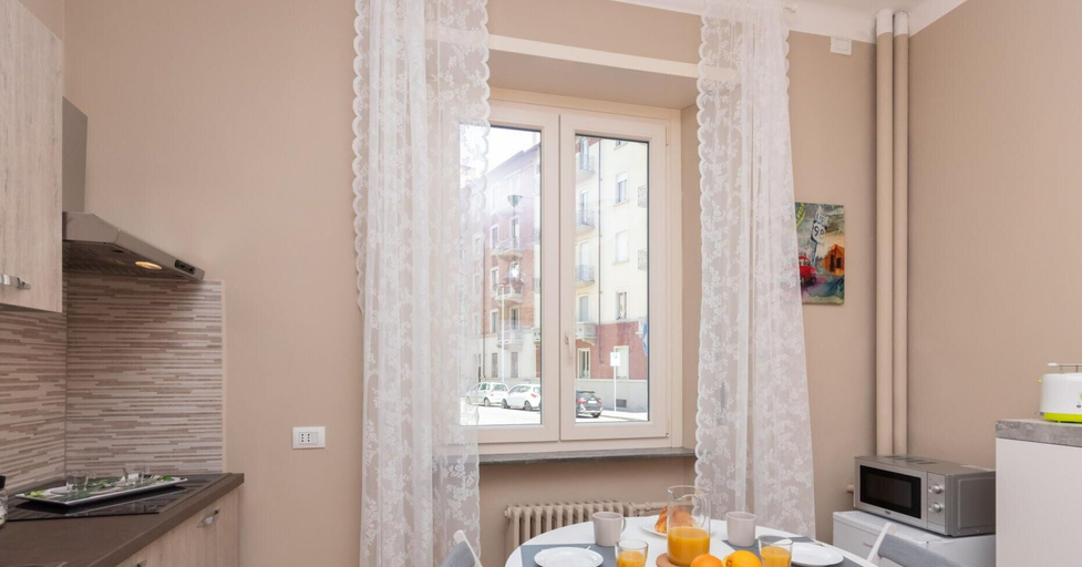Room 5, Cialdini Apartment by Wonderful Italy, Torino