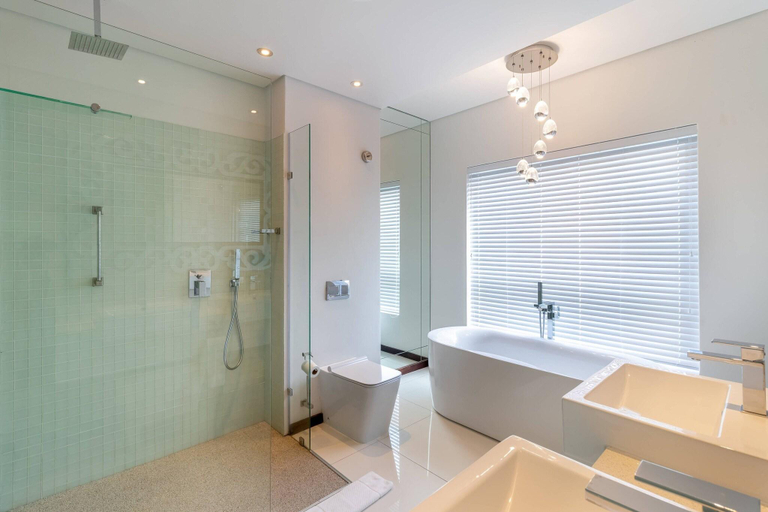 Bathroom 5, Protea Hotel Mossel Bay, Eden