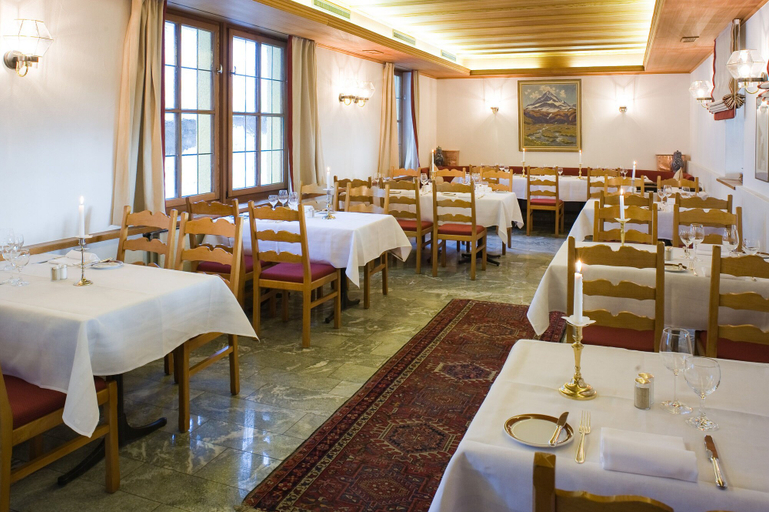 Food & Drinks 4, Hotel Post, Albula