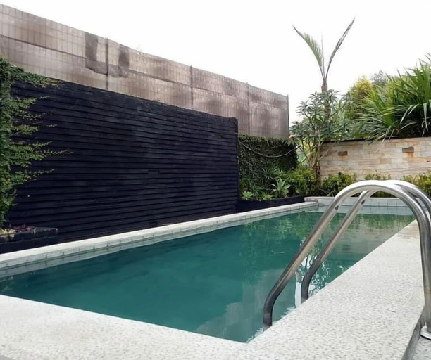 Terrace/patio 2, Villa de white, Pasuruan