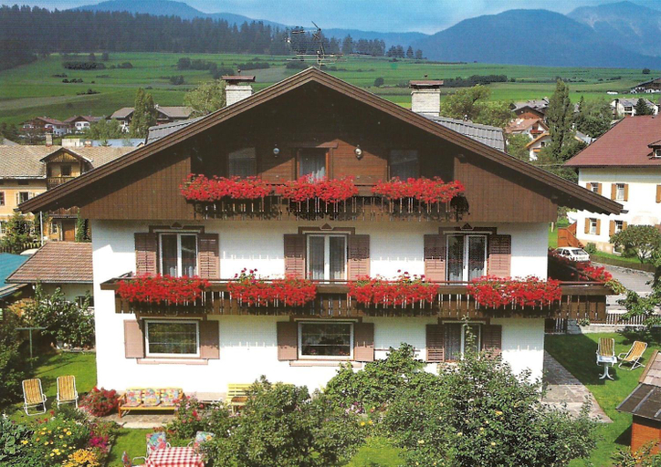 Others 5, APARTMENTS Gasser, Bolzano