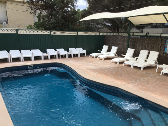 Sport & Beauty 4, Dylene Holiday Park, Greater Geelong - Pt B