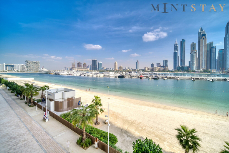 Room 3, Beach Access Serene Balcony in Emaar Beachfront, Dubai