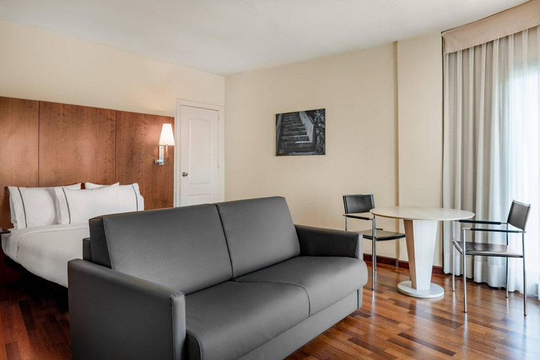 Bedroom 3, AC La Linea, Cádiz