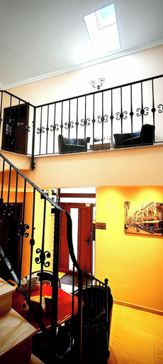 Others 5, Bucur 9, Municipiul Bucuresti