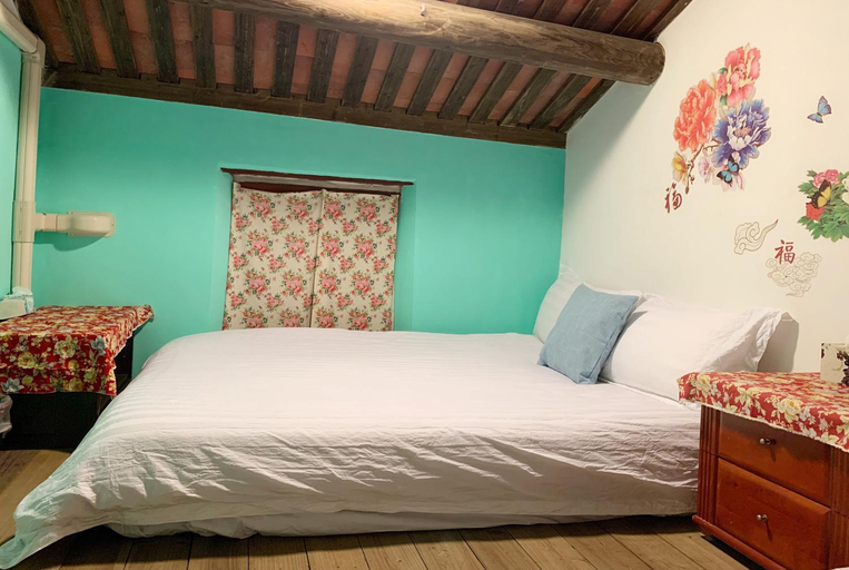 Bedroom 13