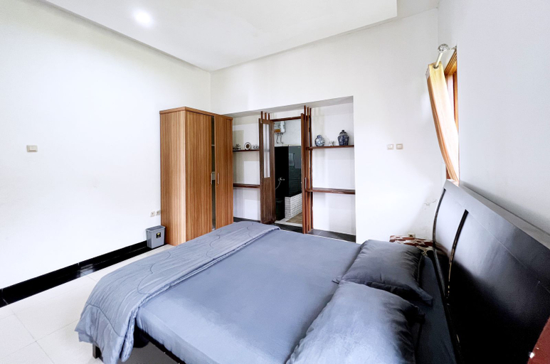 Bedroom 5, Villa Varina Puncak, Private Pool With Mountain View, Bogor