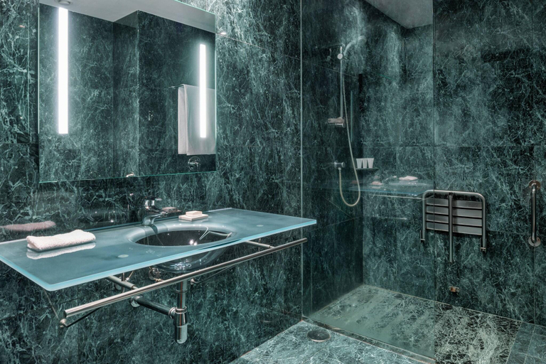 Bathroom 4, Ac A Coruña, A Coruña
