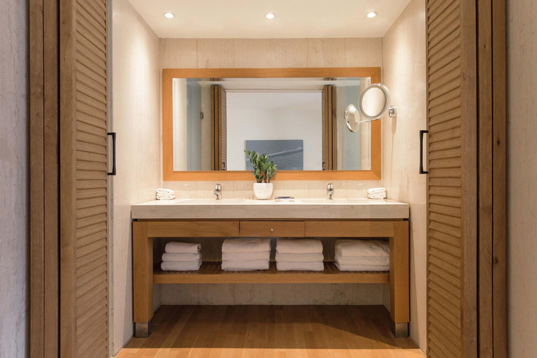 Bathroom 5, Phaea Blue, a member of SLH, Crete