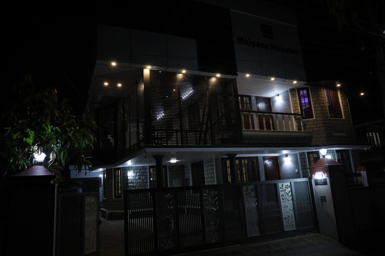 Malpans Mansion Villa, Ernakulam