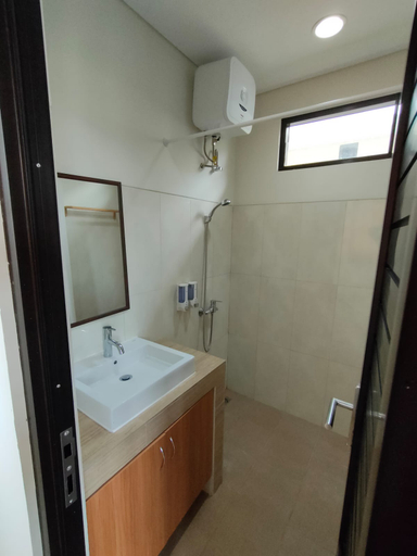 Bathroom 5, Ladda Bay Village by Tanjung Lesung Beach Hotel & Villa, Pandeglang