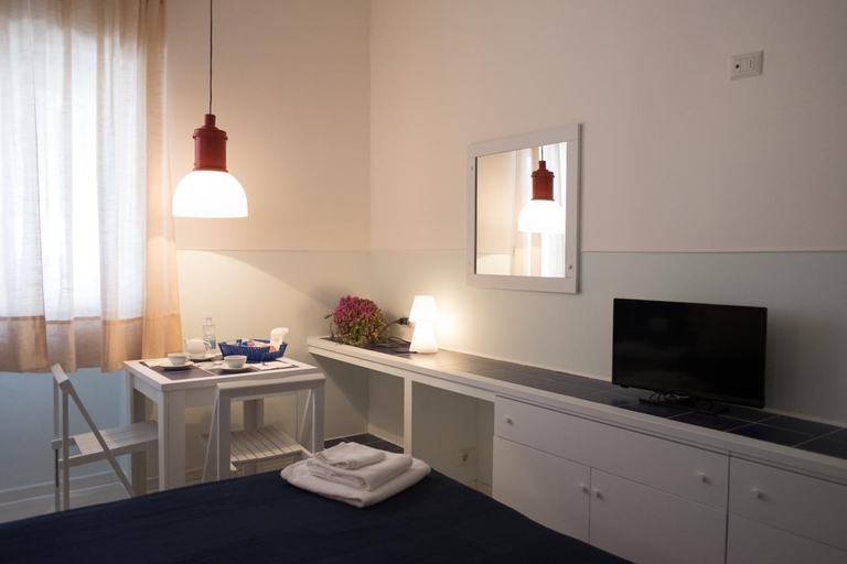 Others 5, Residenza Punta Stendardo, Latina