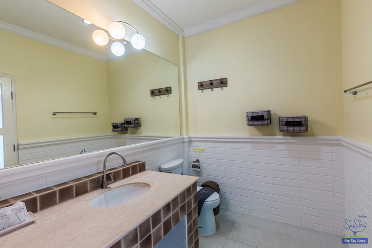 Bathroom 9