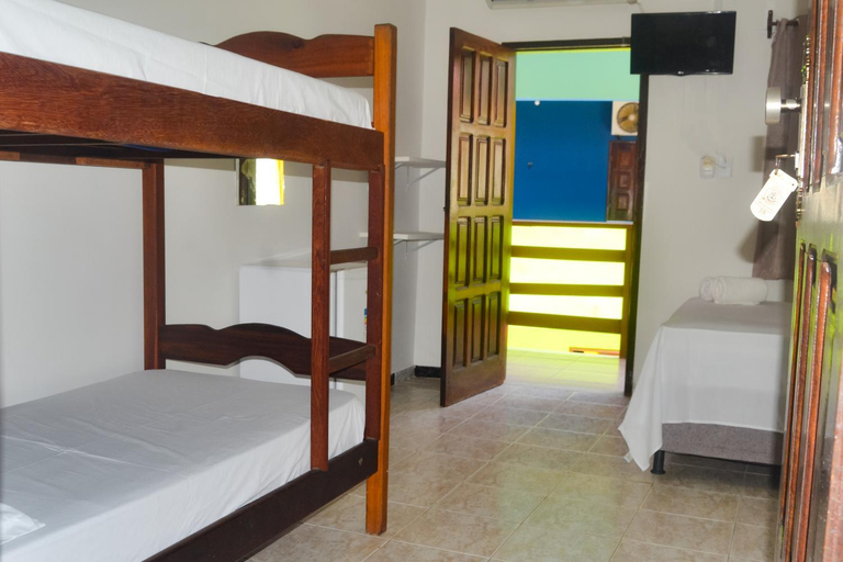 Bedroom 2, Hotel Marujo, Cairu