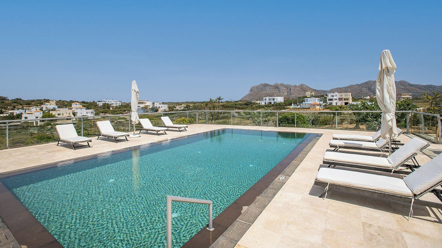 Sport & Beauty 5, A Luxury Villa in Stavros village, Crete