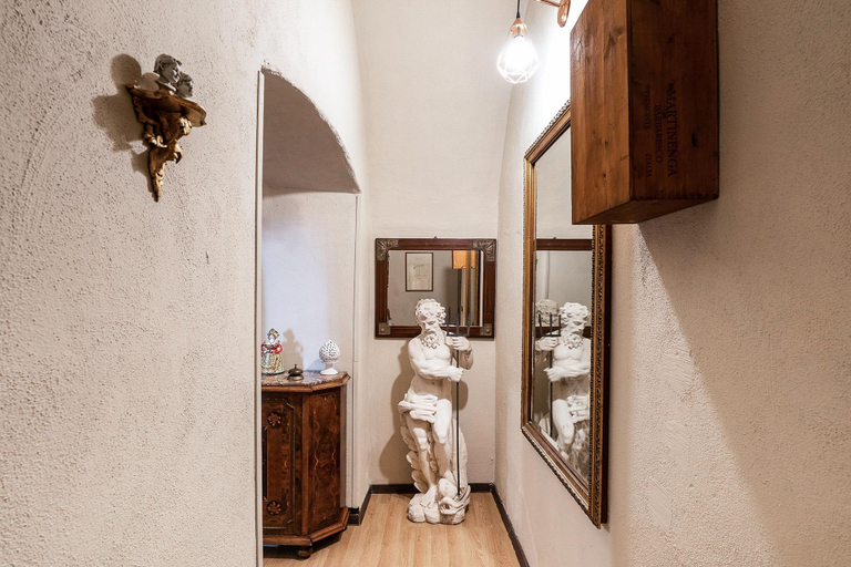 Others 5, 3838 Il Feudo by Barbarhouse, Bari