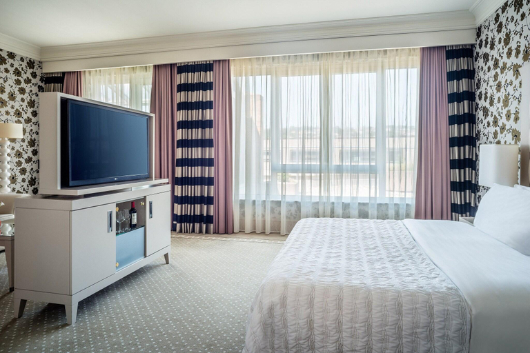 Bedroom 3, Le Meridien Stuttgart, Stuttgart