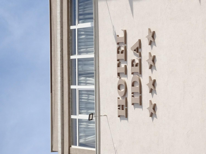 Exterior & Views 1, Signature Idea hotel, Tiranës
